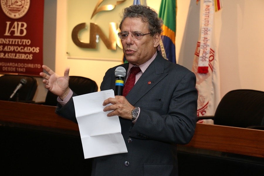 Decisão do Supremo pela prisão em segunda instância não tem caráter vinculante